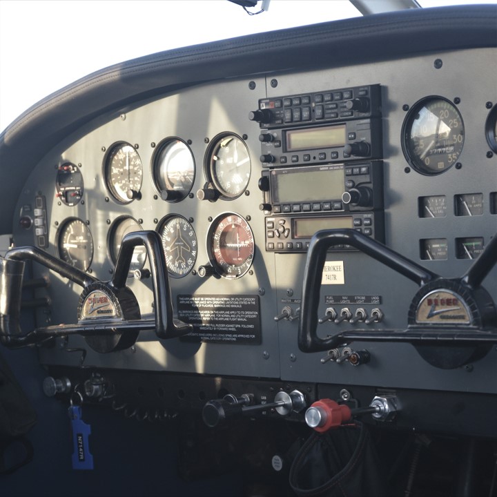 instrument flight training aircraft